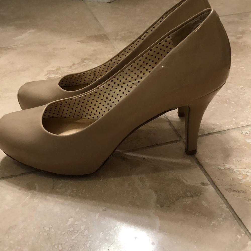 Madden Girl Tan Heels